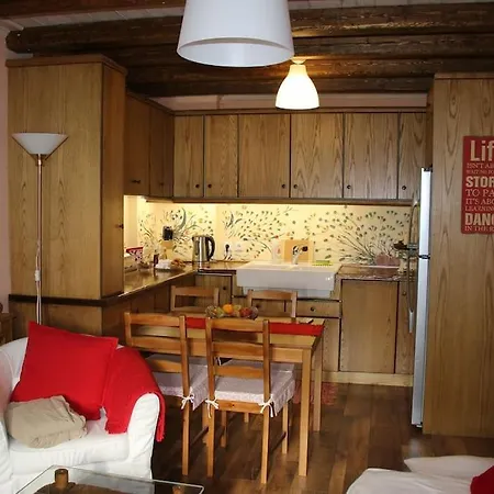 Cozy Mountain Apartman *